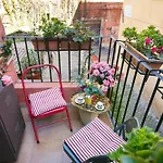 Trasteverehome - Secret Balcony In The Heart Of Rome Trastevere