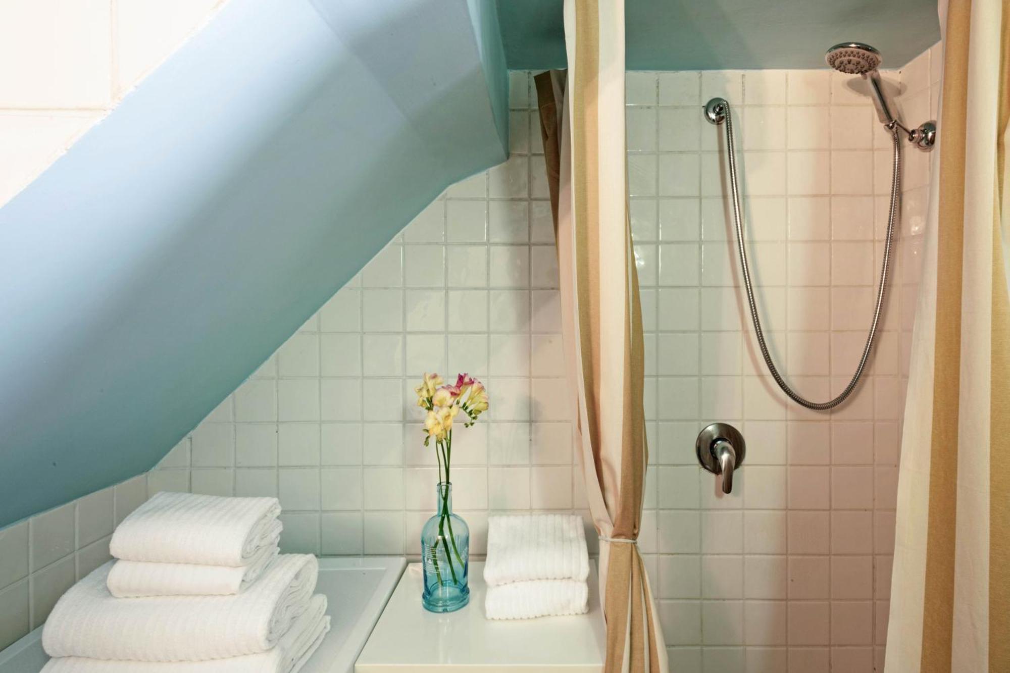 Apartment Trasteverehome - Secret Balcony In The Heart Of Trastevere *