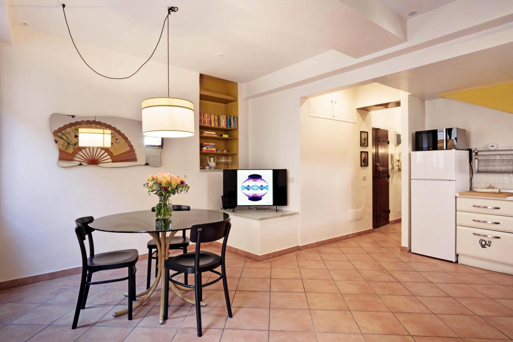 Trasteverehome - Secret Balcony In The Heart Of Trastevere * Rom